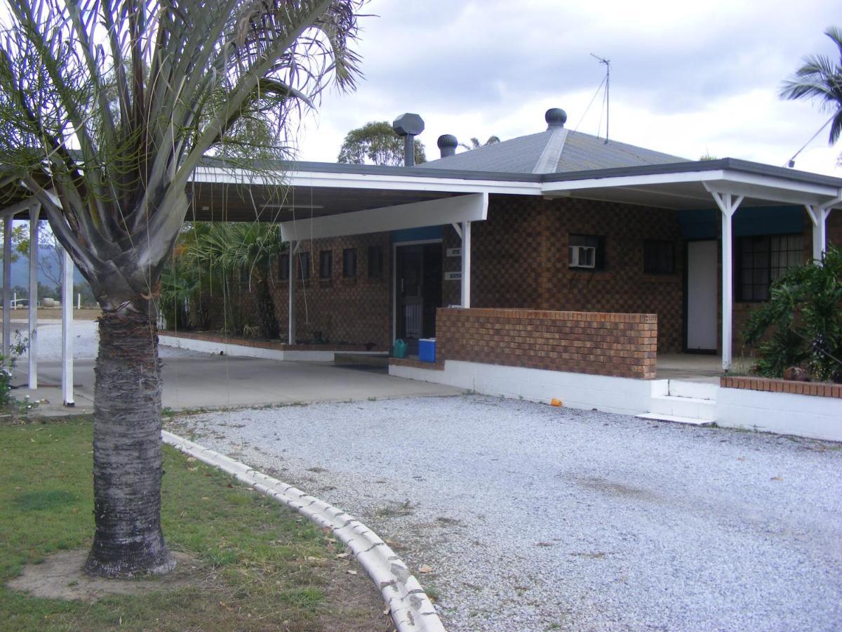 Koorawatha Homestead Motel Bororen Esterno foto