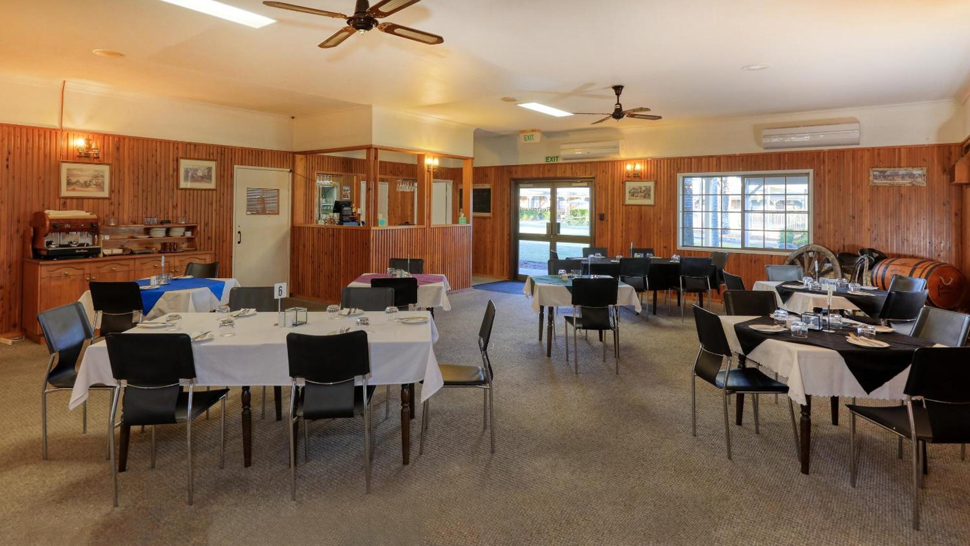 Koorawatha Homestead Motel Bororen Esterno foto